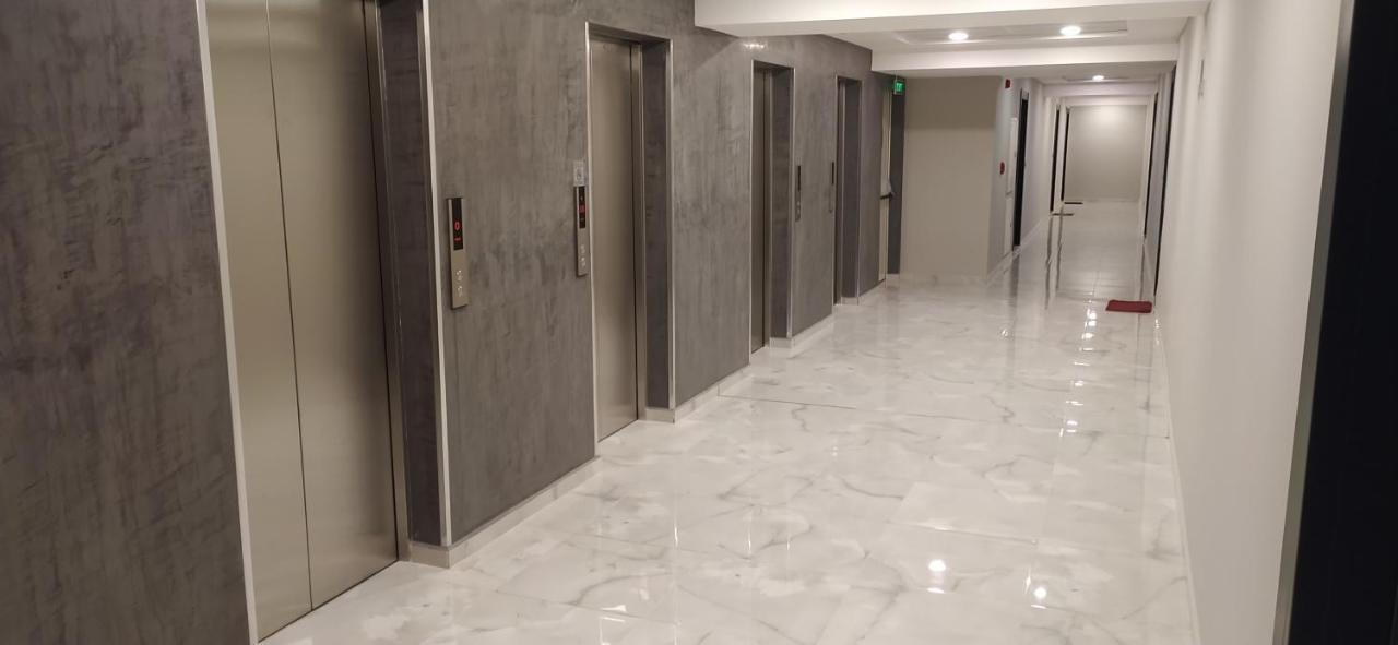 18Th & 16H Floor Secure Luxury Condos With Pool & Fitness Included In Price Σκόπια Εξωτερικό φωτογραφία