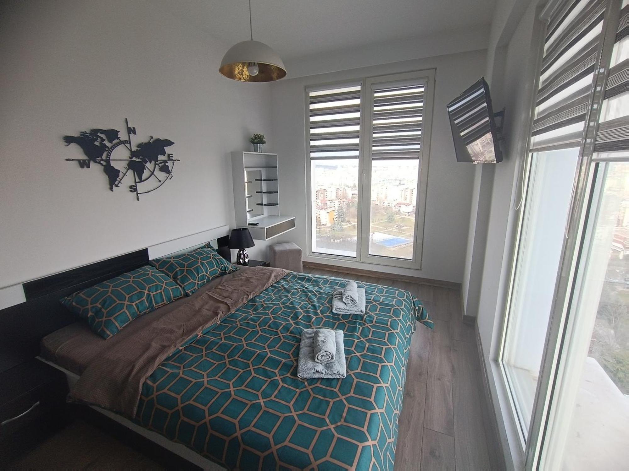 18Th & 16H Floor Secure Luxury Condos With Pool & Fitness Included In Price Σκόπια Εξωτερικό φωτογραφία