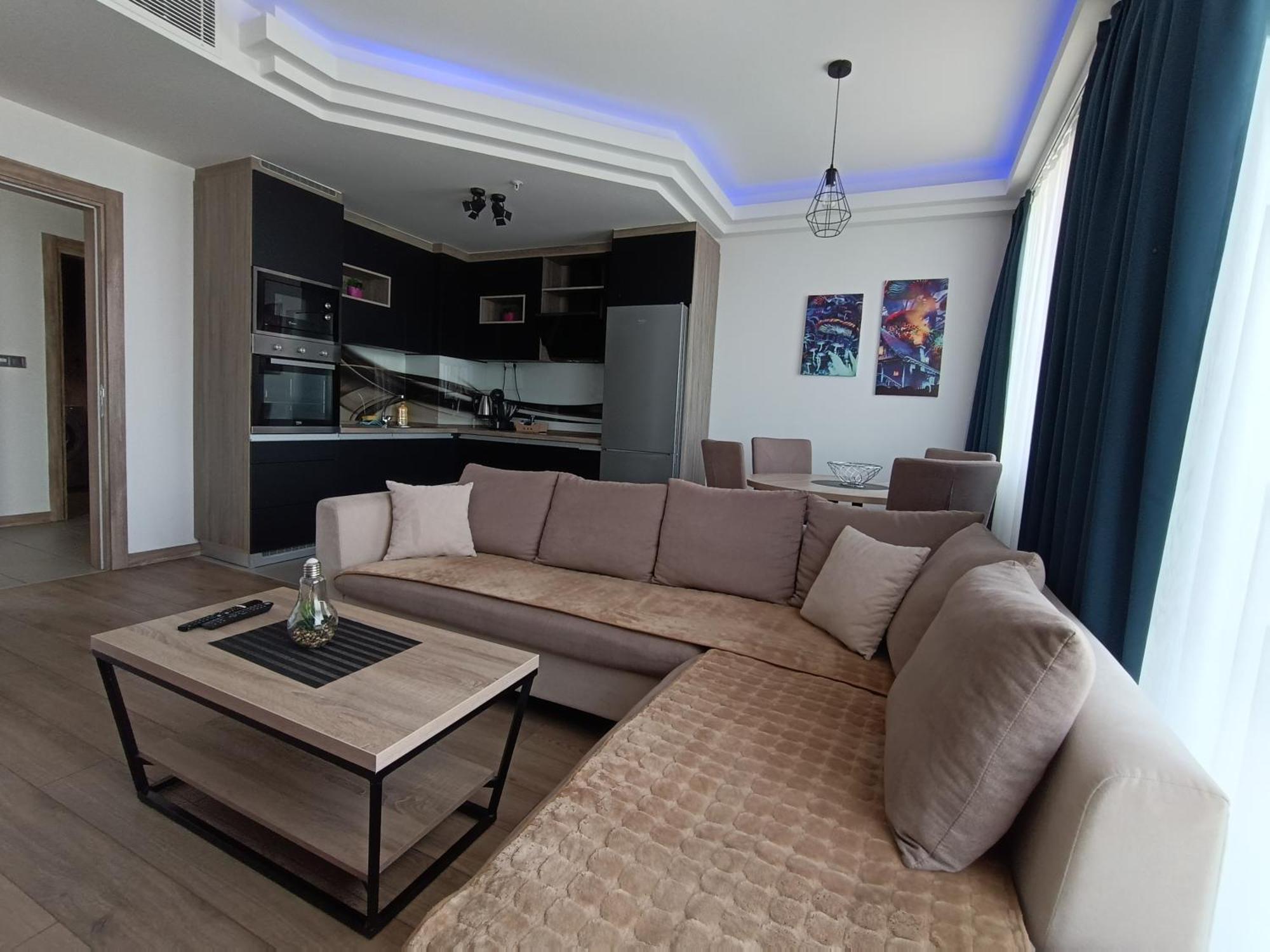 18Th & 16H Floor Secure Luxury Condos With Pool & Fitness Included In Price Σκόπια Εξωτερικό φωτογραφία