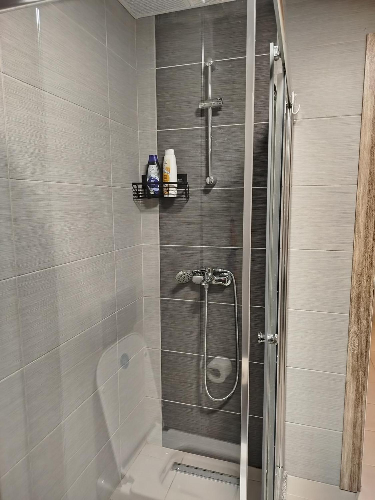 18Th & 16H Floor Secure Luxury Condos With Pool & Fitness Included In Price Σκόπια Εξωτερικό φωτογραφία