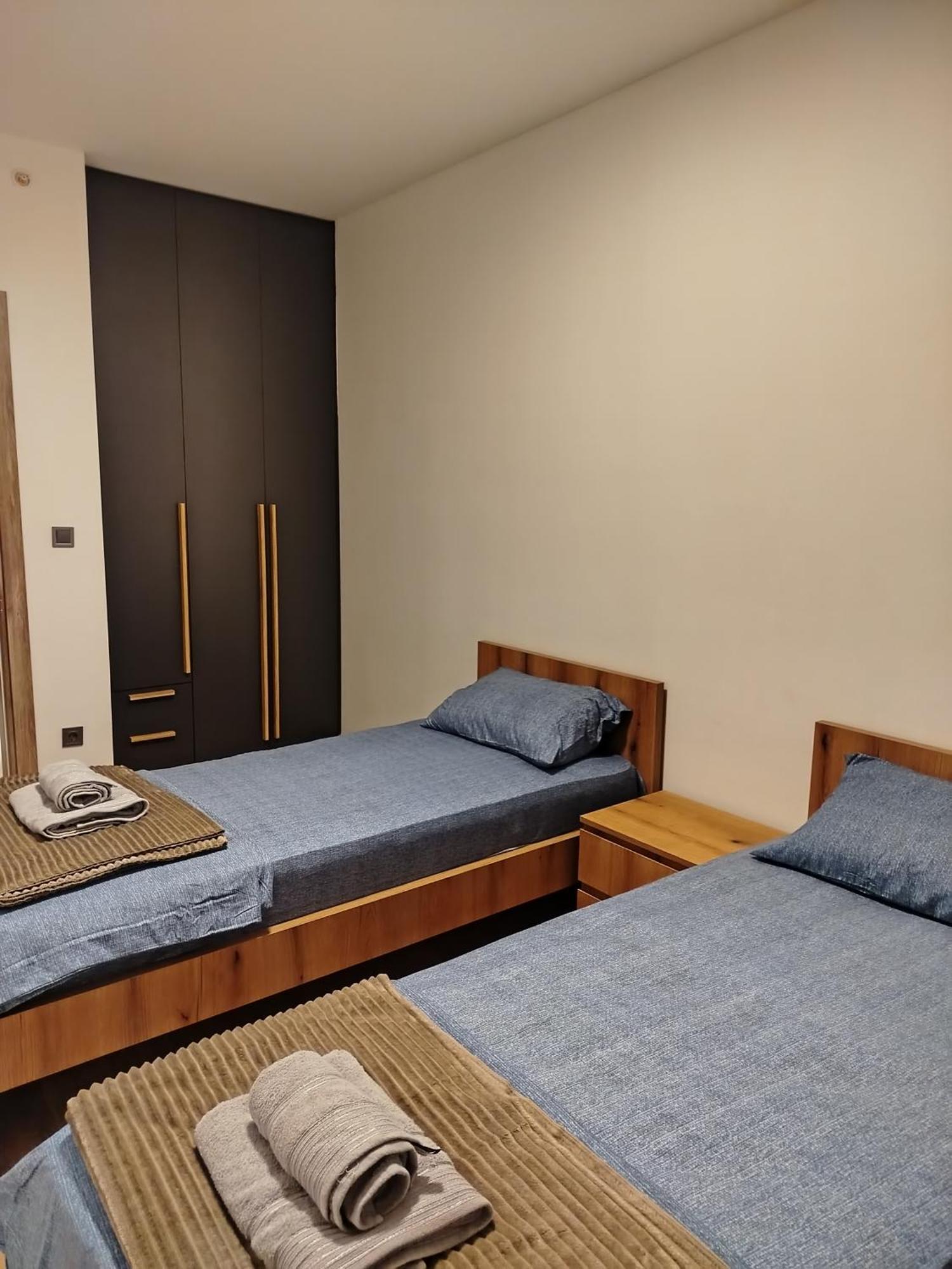 18Th & 16H Floor Secure Luxury Condos With Pool & Fitness Included In Price Σκόπια Εξωτερικό φωτογραφία