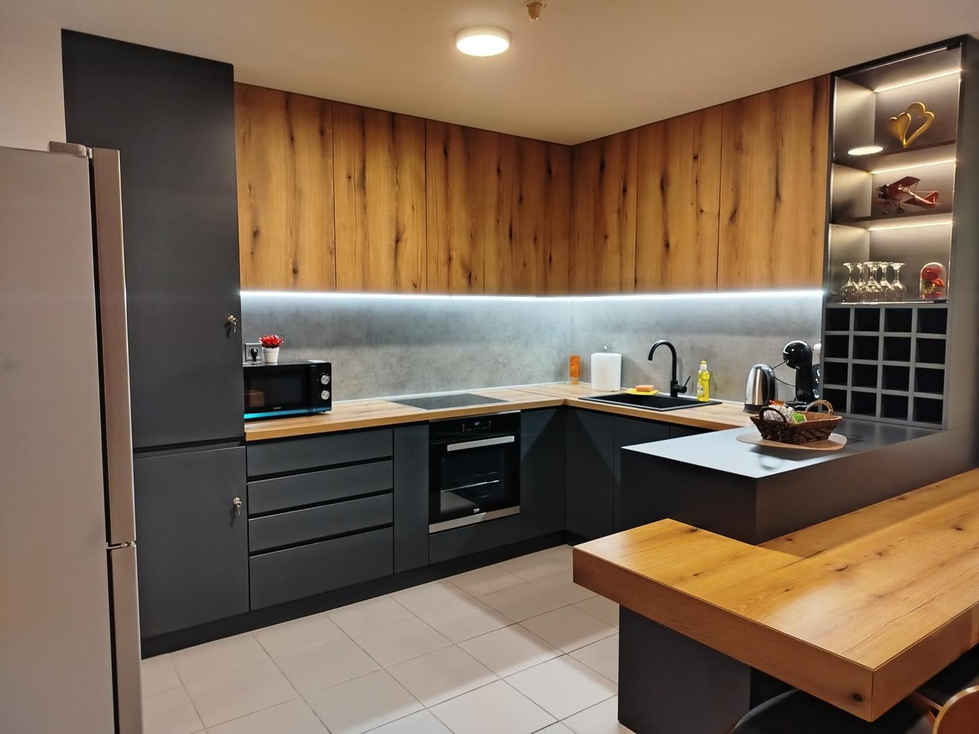 18Th & 16H Floor Secure Luxury Condos With Pool & Fitness Included In Price Σκόπια Εξωτερικό φωτογραφία